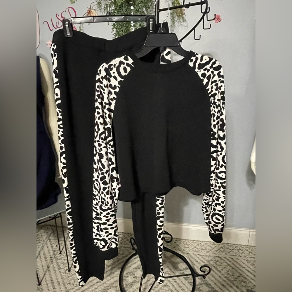 2piece Set From Shein Curve. Ideal For Shopping O… - image 1